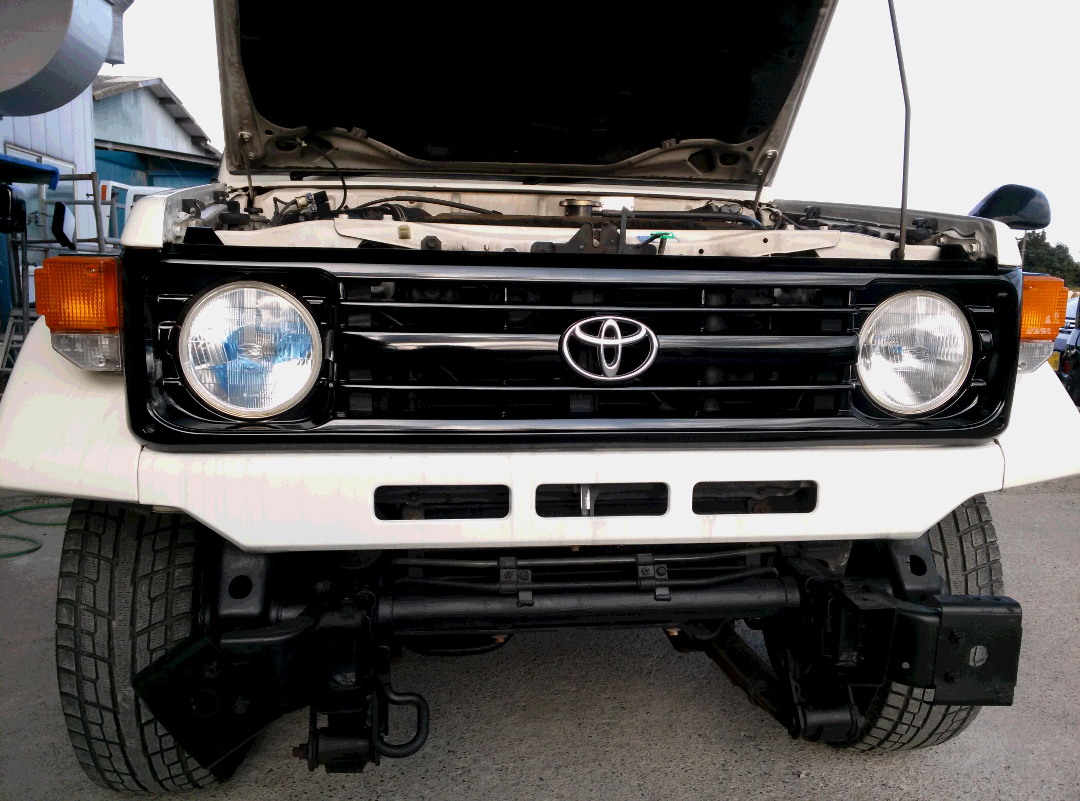 ランクル 77 70フロントグリル コーナーランプ 24V ZX